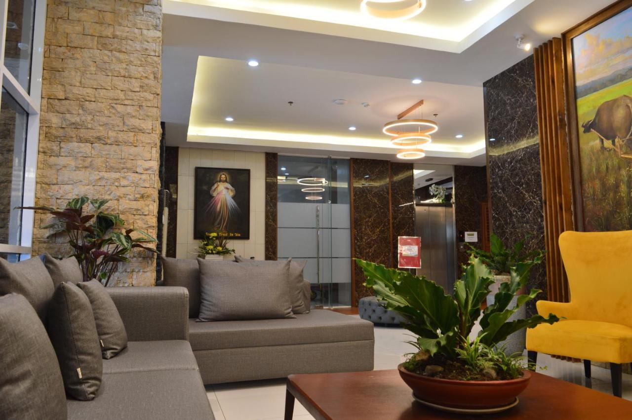 Carlosta Hotel Ormoc City Exterior foto